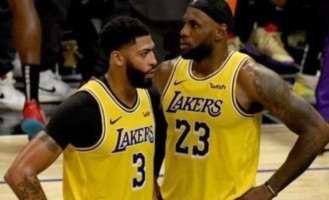  锡安复出27+13,鹈鹕终结湖人五连胜